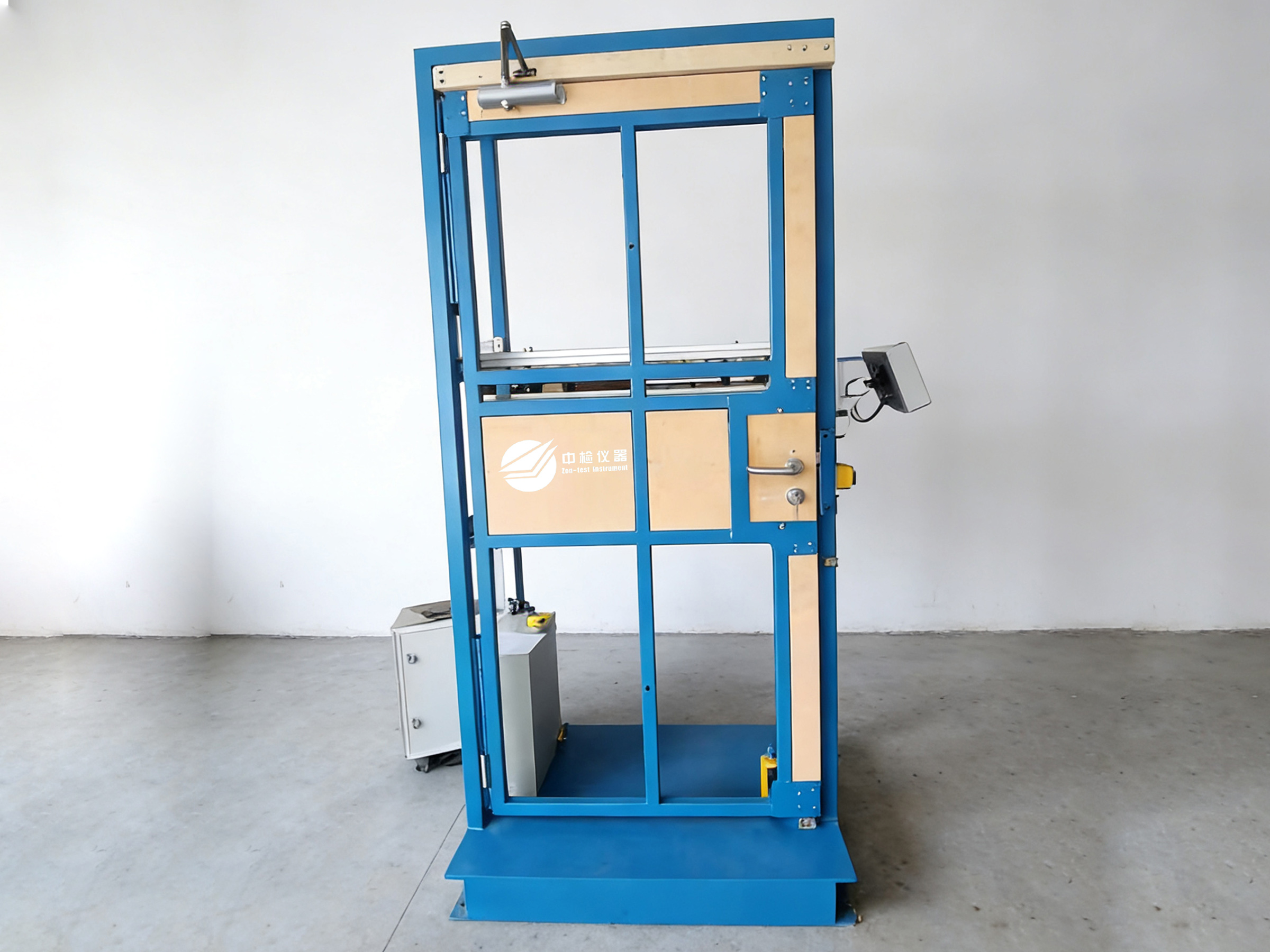 <b>Door Hardware durability </b>